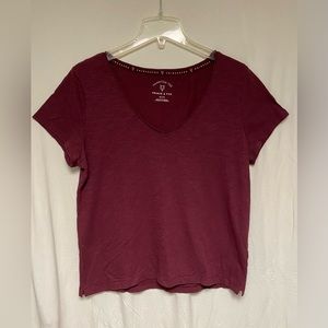 Hampton Tee Prince & Fox Swoop Neck T-Shirt